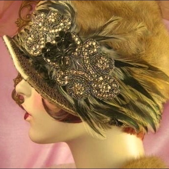 Meet your Posher, Melissa - Picture 1 of 5